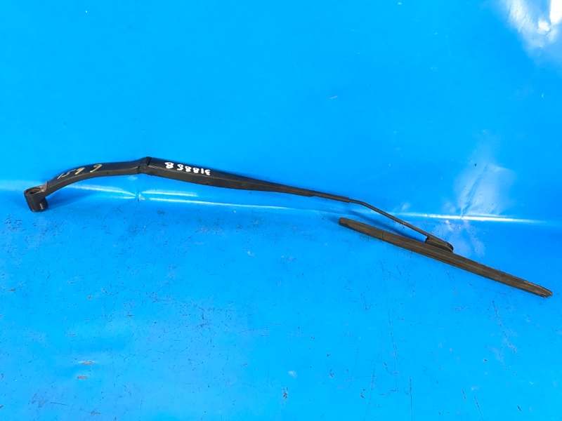 Поводок стеклоочистителя передний правый NISSAN SENTRA B17 12-21 2015 B17 1.8 MRA8DE 288863SG0A Б/У