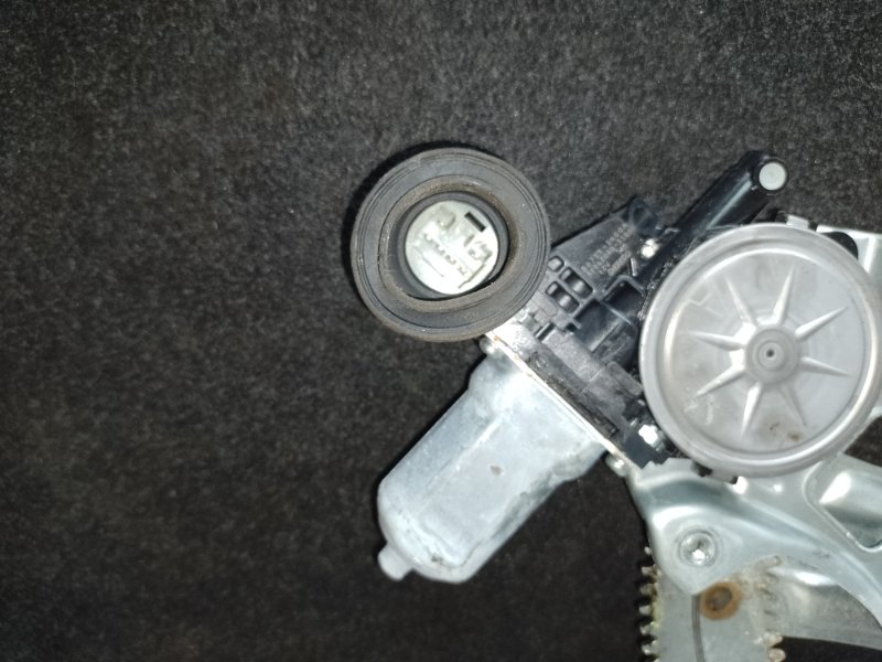 Стеклоподъемник задний левый QX60/JX35 12-20 2019 3.5 VQ35DD