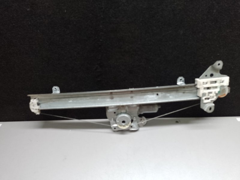 Стеклоподъемник передний правый NISSAN X-TRAIL/ROGUE T32 13-20