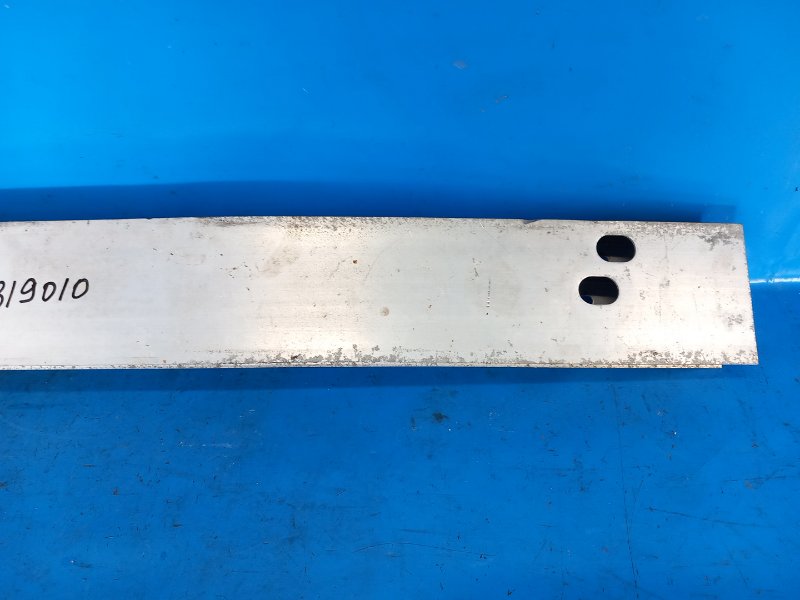 Усилитель заднего бампера TOYOTA PRIUS - 30 09-17 ZVW30