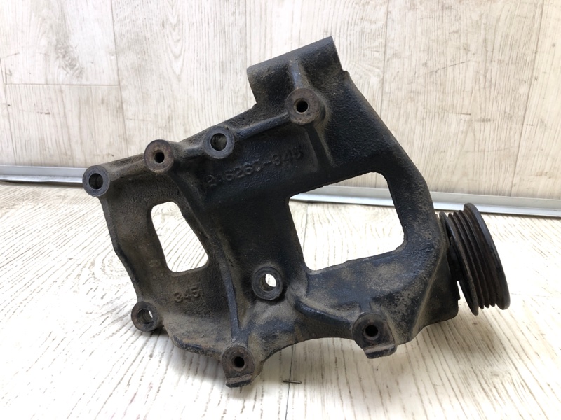 Запчасть кронштейн компрессора кондиционера TOYOTA LAND CRUISER 90 96-03 3.4 5VZ-FE 8843135070 Б/У Кронштейн компрессора кондиционера TOYOTA LAND CRUISER 90 96-03 3.4 5VZ-FE 8843135070 Б/У