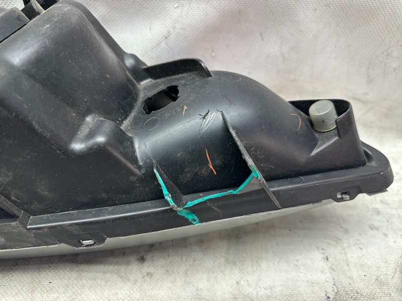 Фара передняя левая CAMRY 30 02-06