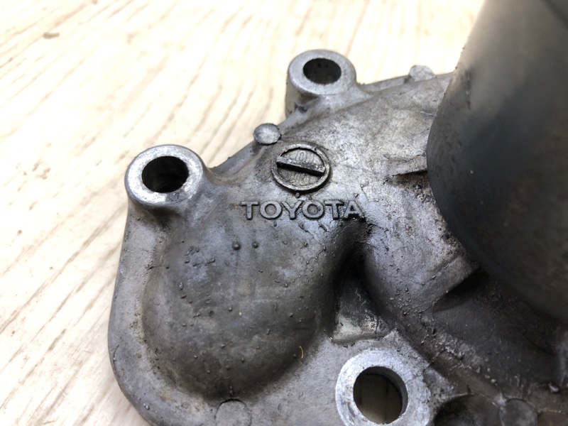 Помпа LAND CRUISER 90 96-03 3.4 5VZ-FE