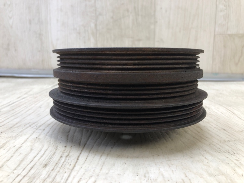 Шкив коленвала LAND CRUISER 90 96-03 3.4 5VZ-FE Шкив коленвала LAND CRUISER 90 96-03 3.4 5VZ-FE