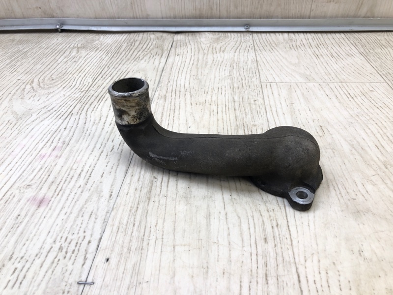 Корпус термостата LAND CRUISER 90 96-03 3.4 5VZ-FE Корпус термостата LAND CRUISER 90 96-03 3.4 5VZ-FE