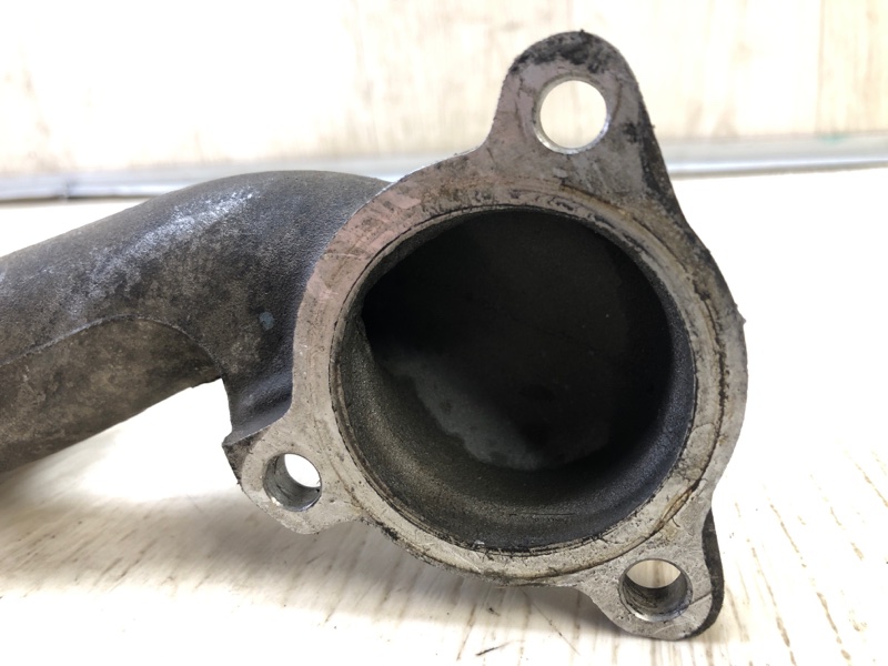 Корпус термостата LAND CRUISER 90 96-03 3.4 5VZ-FE Корпус термостата LAND CRUISER 90 96-03 3.4 5VZ-FE