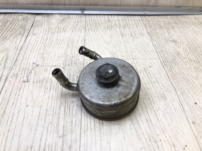 Теплообменник масляного фильтра TOYOTA LAND CRUISER 90 96-03 3.4 5VZ-FE 1571062040 Б/У