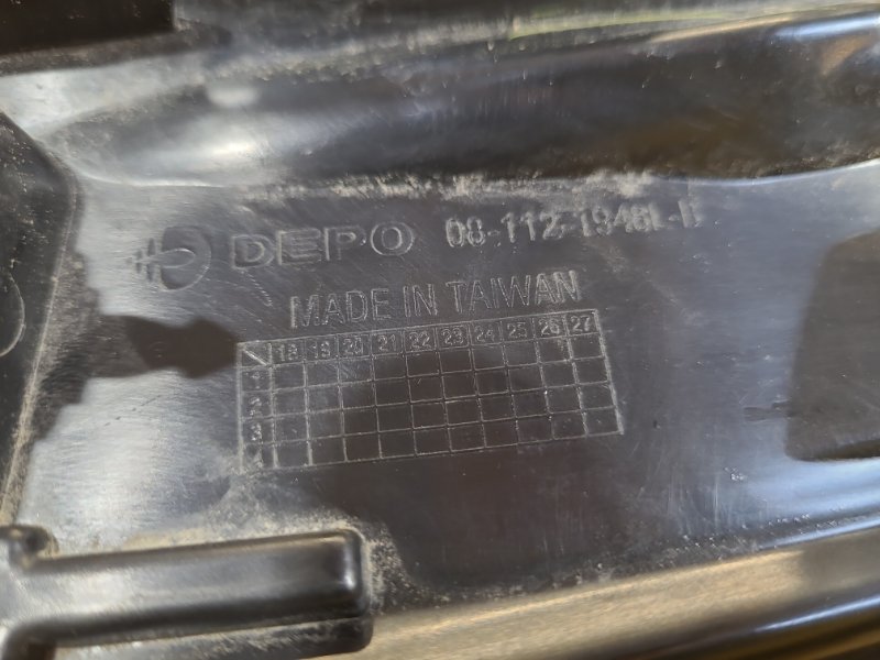 Фонарь наружный левый RAV4 13-19 Фонарь наружный левый RAV4 13-19