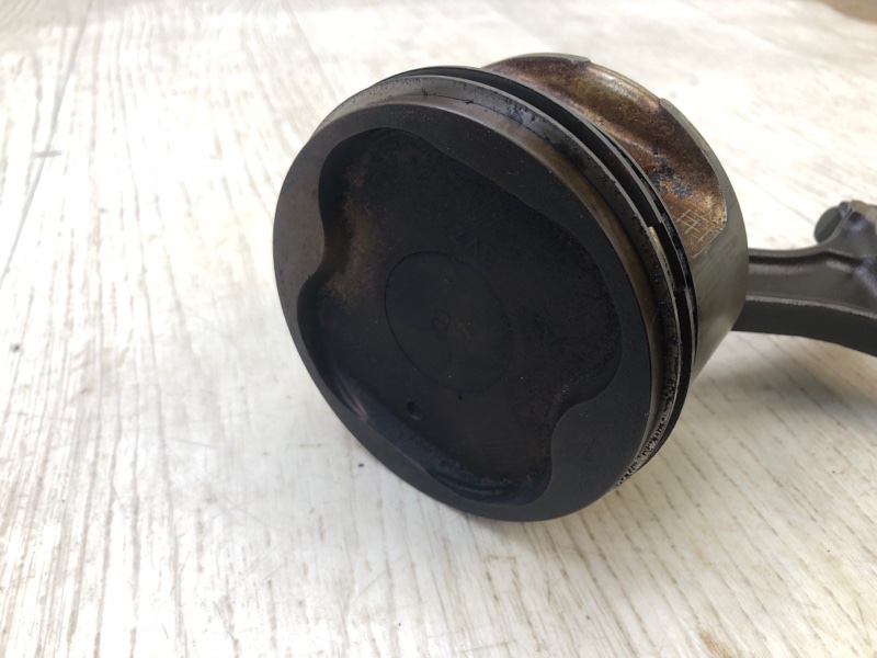 Поршень TOYOTA LAND CRUISER 90 96-03 3.4 5VZ-FE