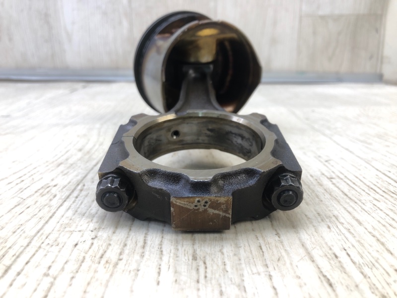 Шатун LAND CRUISER 90 96-03 3.4 5VZ-FE Шатун LAND CRUISER 90 96-03 3.4 5VZ-FE