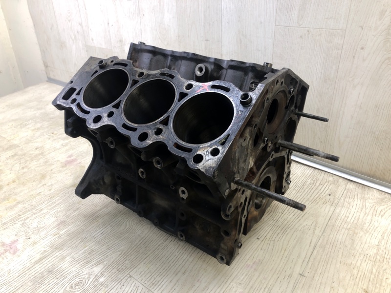 Запчасть блок двигателя TOYOTA LAND CRUISER 90 96-03 3.4 5VZ-FE 1140169577 Б/У Блок двигателя TOYOTA LAND CRUISER 90 96-03 3.4 5VZ-FE 1140169577 Б/У