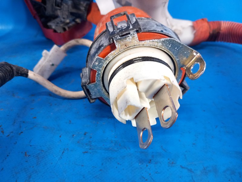 Проводка высоковольтной батареи TOYOTA PRIUS - 30 09-17 ZVW30