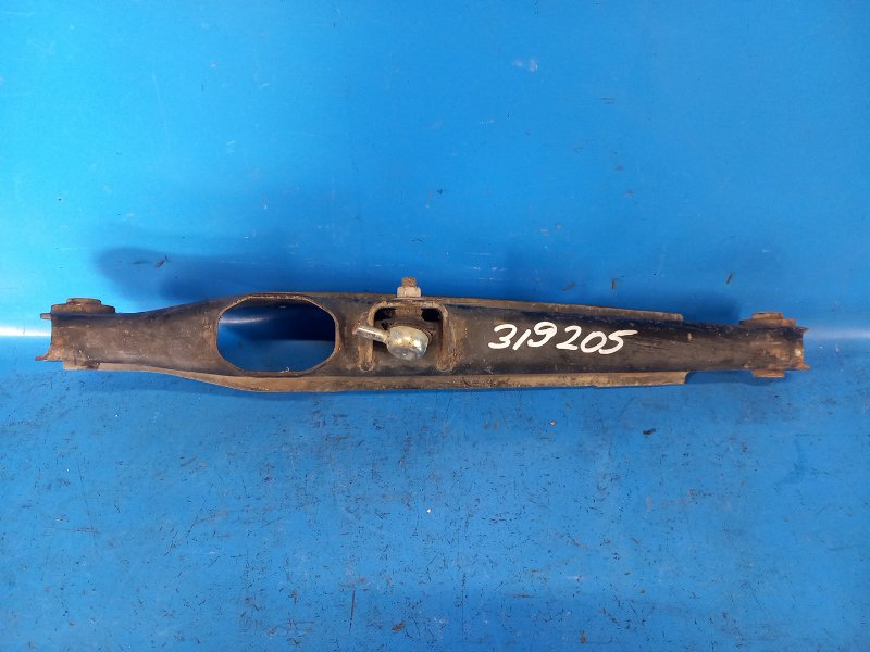 Рычаг задней подвески поперечный нижний MITSUBISHI OUTLANDER GF 12- 2013 2.4 4113A125 Б/У