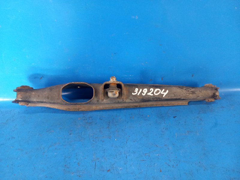 Рычаг задней подвески поперечный нижний MITSUBISHI OUTLANDER GF 12- 2013 2.4 4113A125 Б/У