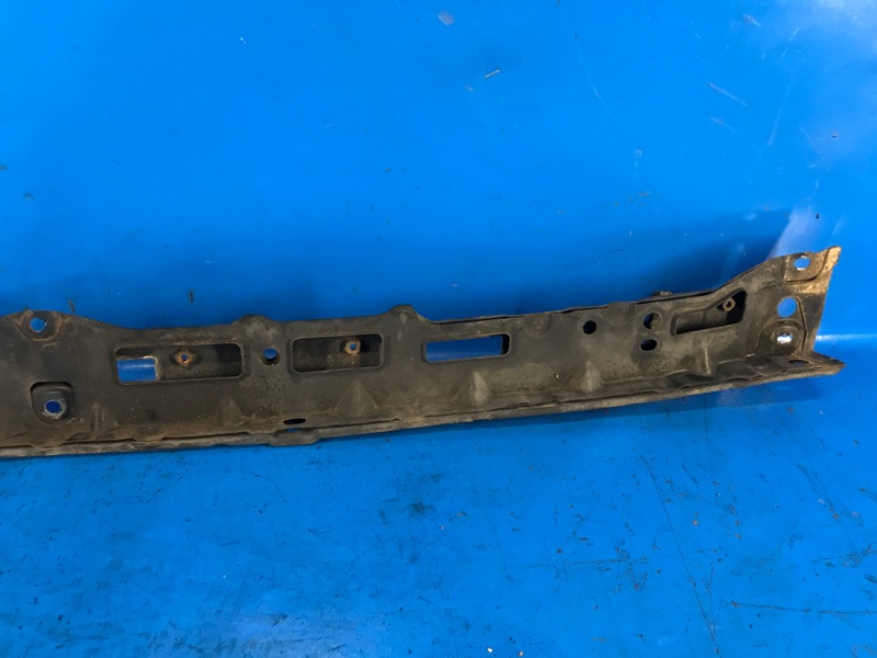 Панель передняя верхняя TUNDRA 07-13 2008 4.0 1GRFE