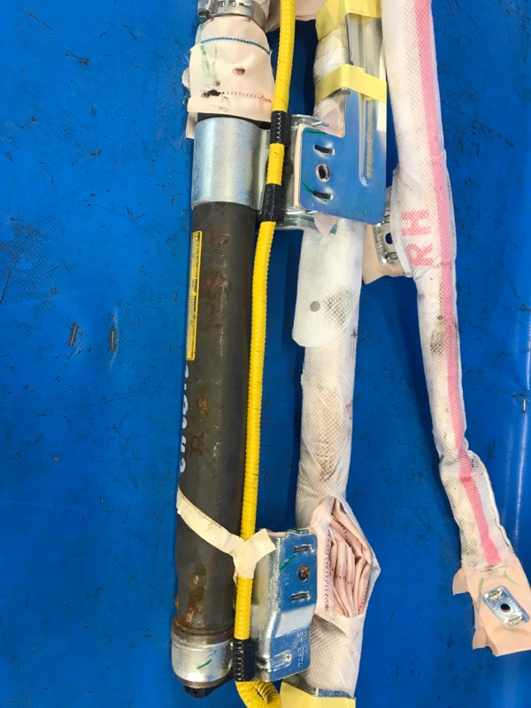 Подушка безопасности (штора) правая TUNDRA 07-13 2008 4.0 1GRFE Подушка безопасности (штора) правая TUNDRA 07-13 2008 4.0 1GRFE