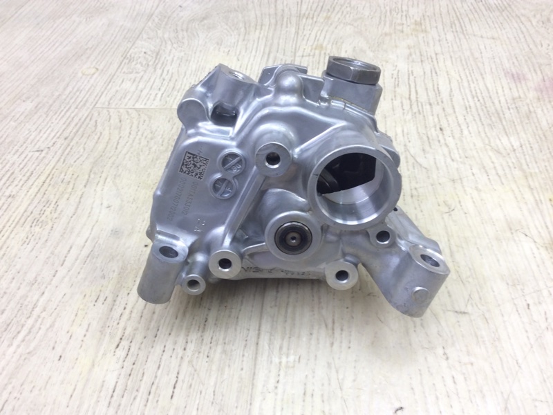 Масляный насос CAMRY 70 17- 2018 GSV70 2.5 A25AFKS Масляный насос CAMRY 70 17- 2018 GSV70 2.5 A25AFKS