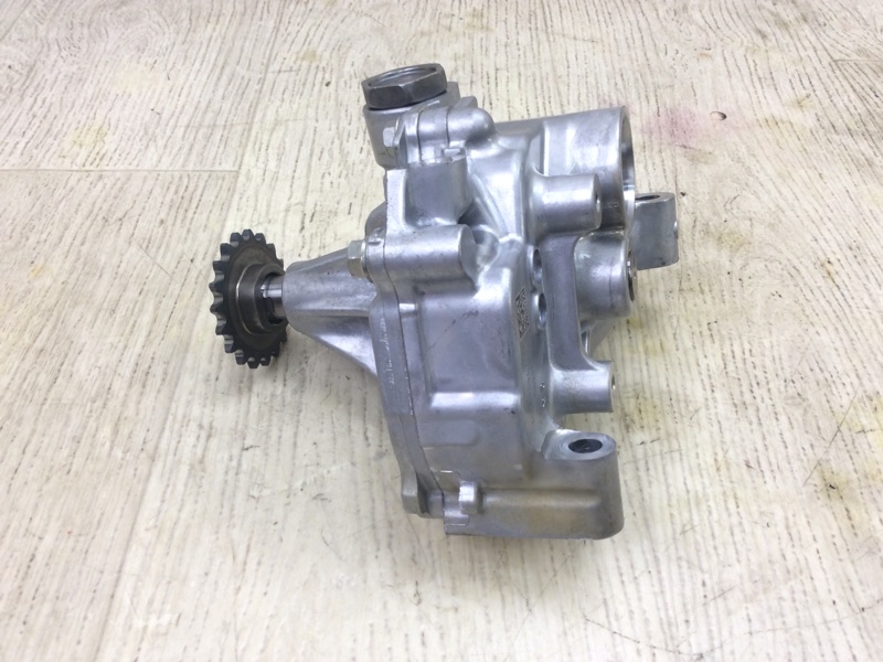 Масляный насос CAMRY 70 17- 2018 GSV70 2.5 A25AFKS Масляный насос CAMRY 70 17- 2018 GSV70 2.5 A25AFKS