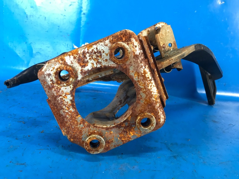 Педаль тормоза TOYOTA TUNDRA 07-13 4.0 1GRFE