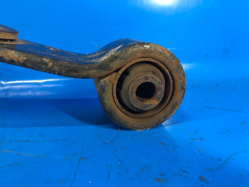 Рессора задняя правая TUNDRA 07-13 2008 4.0 1GRFE