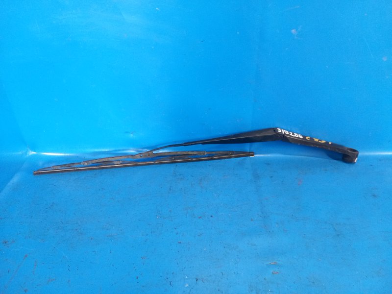 Запчасть поводок стеклоочистителя передний левый KIA SOUL PS 13-19 2016 1.6 G4FD 98301B2000 Б/У Поводок стеклоочистителя передний левый KIA SOUL PS 13-19 2016 1.6 G4FD 98301B2000 Б/У