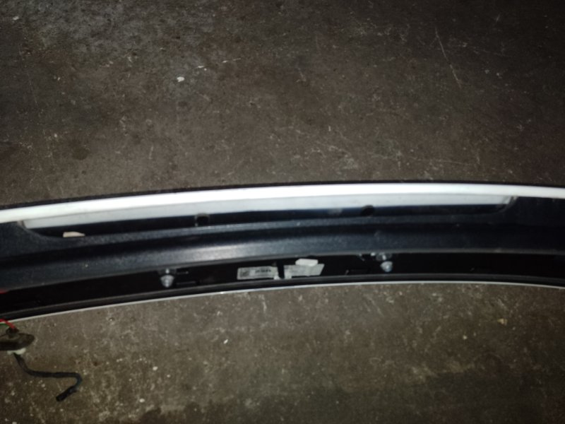 Спойлер крышки багажника Q5 08-16 2015 8R CPMB 2.0 TFSI