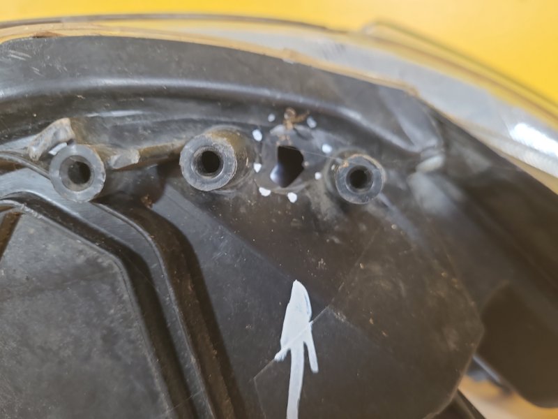 Фара левая COROLLA 150 06-13 Фара левая COROLLA 150 06-13