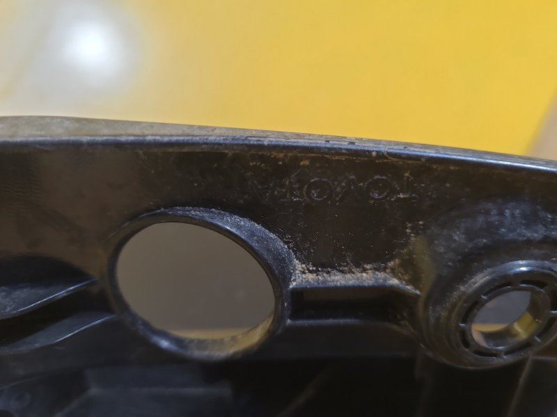 Фонарь наружный правый RAV4 13-19 Фонарь наружный правый RAV4 13-19