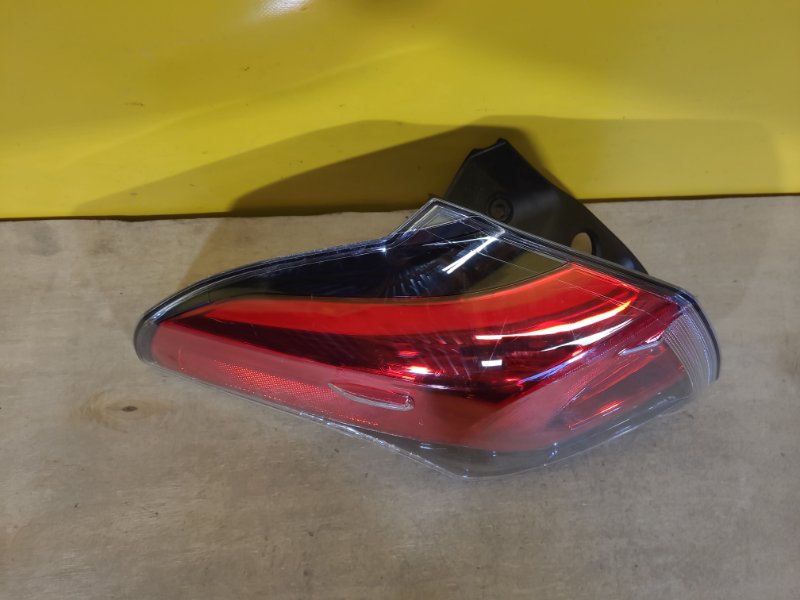 Фонарь наружный левый RAV4 13-19 Фонарь наружный левый RAV4 13-19