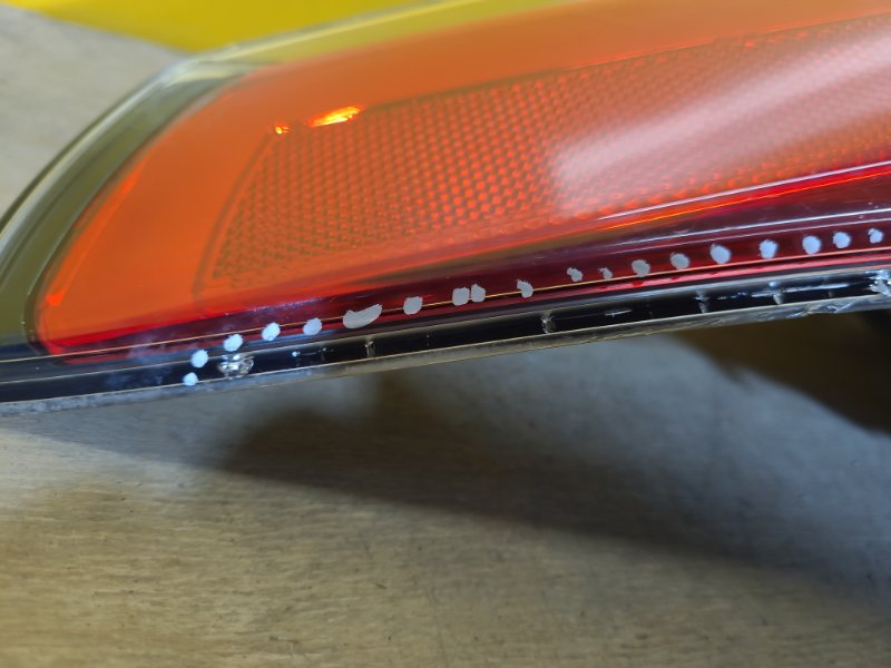 Фонарь наружный левый RAV4 13-19 Фонарь наружный левый RAV4 13-19