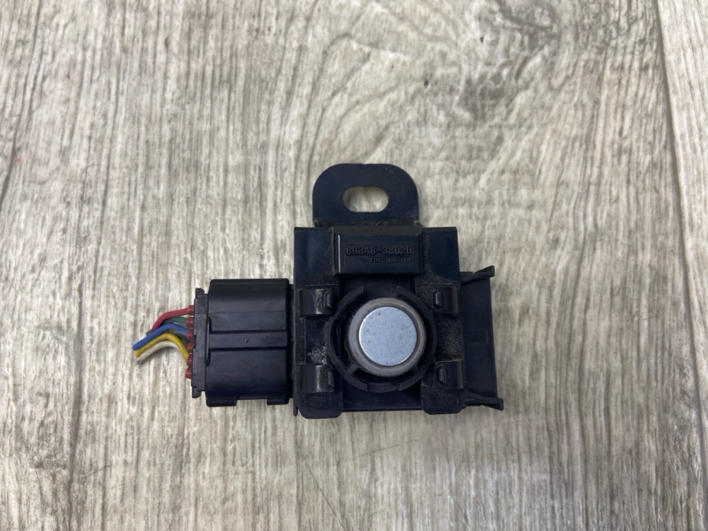 Запчасть датчик парктроника LEXUS ES350 06-12 2011 SEDAN 3.5 2GR-FE 8934133110J5 Б/У Датчик парктроника LEXUS ES350 06-12 2011 SEDAN 3.5 2GR-FE 8934133110J5 Б/У