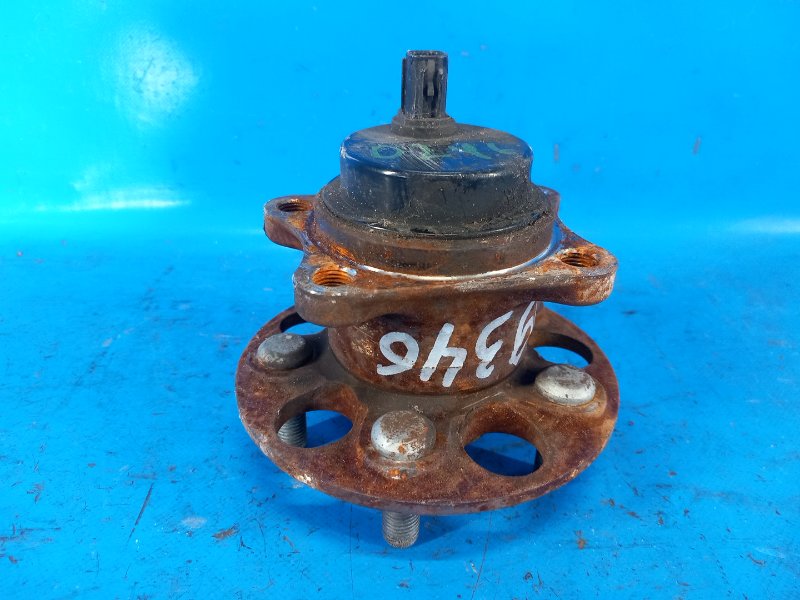 Ступица задняя PRIUS 16- 2017 XW50