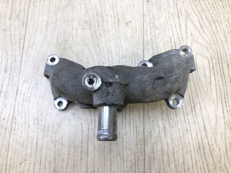 Тройник системы охлаждения TUNDRA 07-13 2008 4.0 1GRFE Тройник системы охлаждения TUNDRA 07-13 2008 4.0 1GRFE