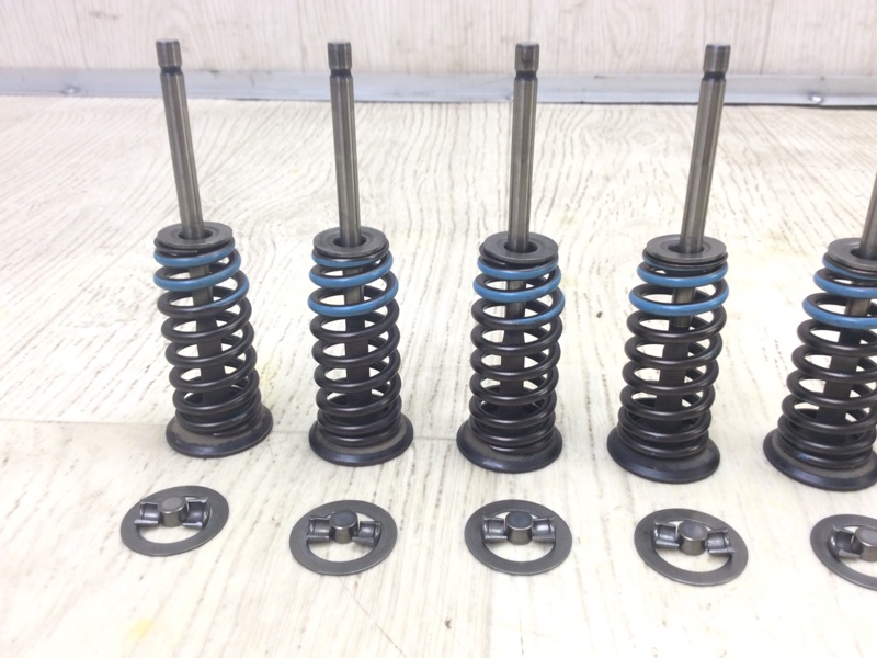 Клапан выпускной CAMRY 70 17- 2018 GSV70 2.5 A25AFKS