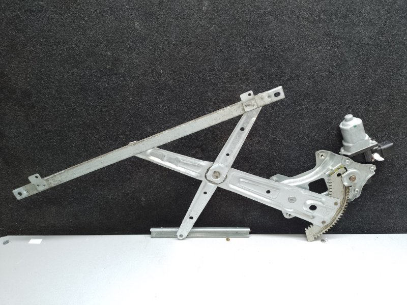 Запчасть стеклоподъемник передний правый MITSUBISHI LANCER X 10 07-15 2014 2.0 4B11 5713A360 Б/У Стеклоподъемник передний правый MITSUBISHI LANCER X 10 07-15 2014 2.0 4B11 5713A360 Б/У