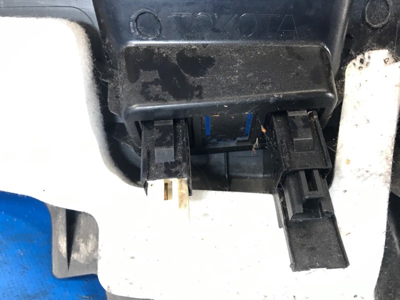 Накладка торпедо PRIUS - 20 03-11 2006 1NZ-FXE 1.5L