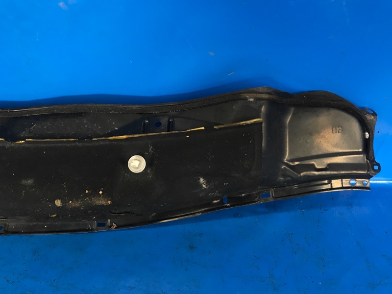 Поддон механизма дворников PRIUS - 20 03-11 2006 1NZ-FXE 1.5L