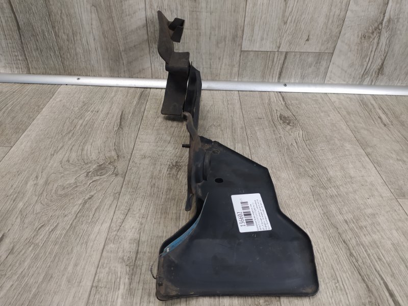 Крепление балки подвески левое INFINITI G25/G35/G37/Q40 06-14