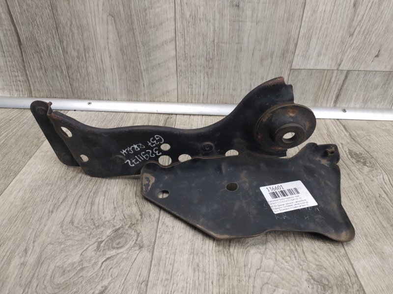 Запчасть крепление балки подвески правое INFINITI G25/G35/G37/Q40 06-14 Б/У Крепление балки подвески правое INFINITI G25/G35/G37/Q40 06-14 Б/У