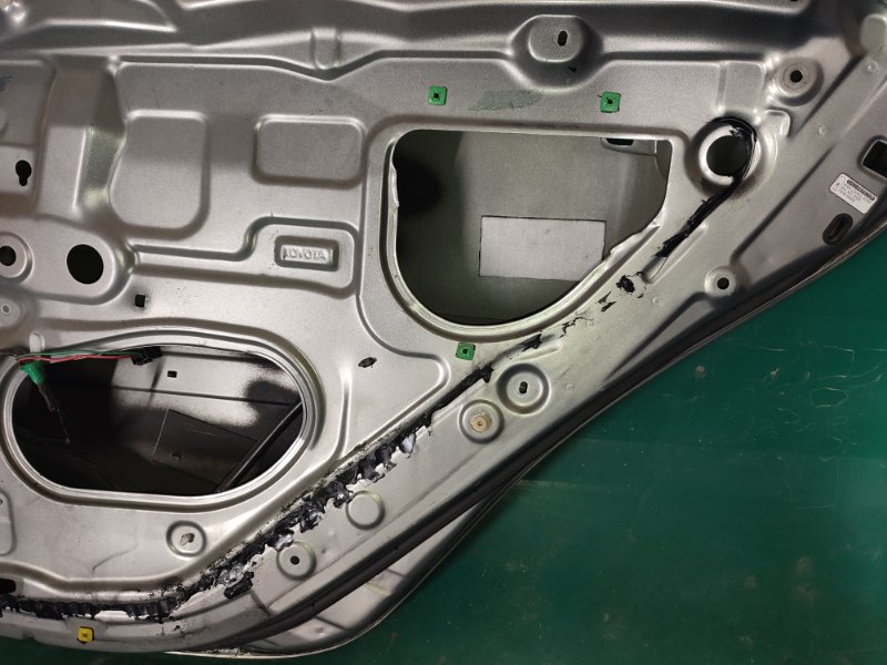 Дверь задняя правая CAMRY 30 02-06 2006 Седан 2.4 2AZFE Дверь задняя правая CAMRY 30 02-06 2006 Седан 2.4 2AZFE