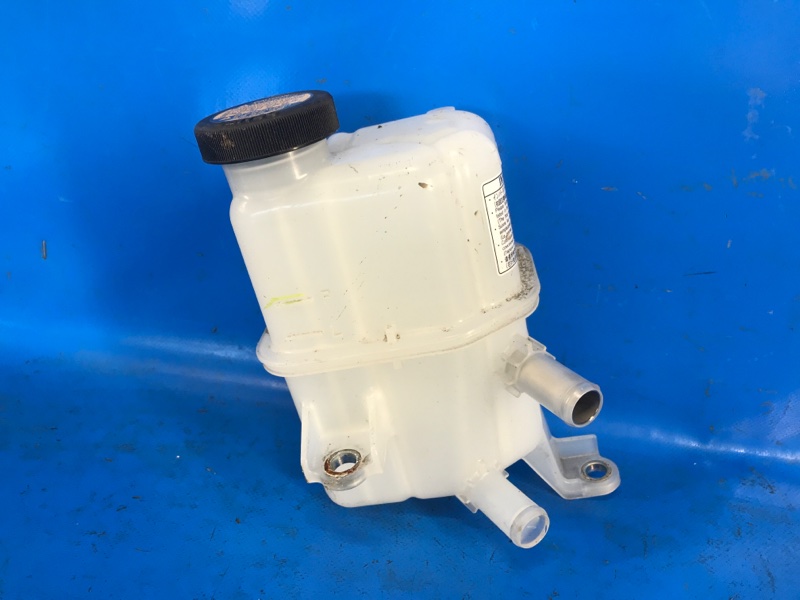 Расширительный бачок инвертора TOYOTA PRIUS PLUS 11-14 ZVW41L 1.8 2ZRFXE