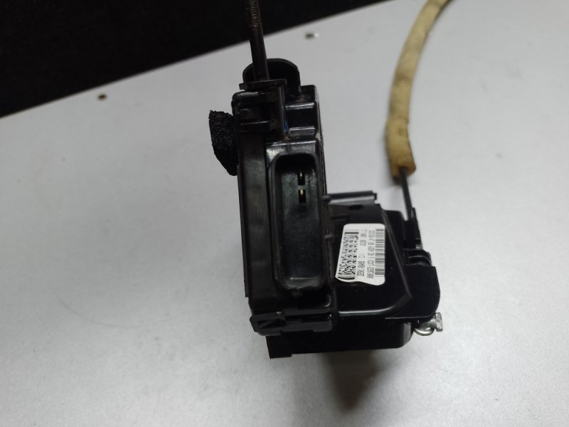 Замок двери задний левый NISSAN X-TRAIL/ROGUE T32 13-20