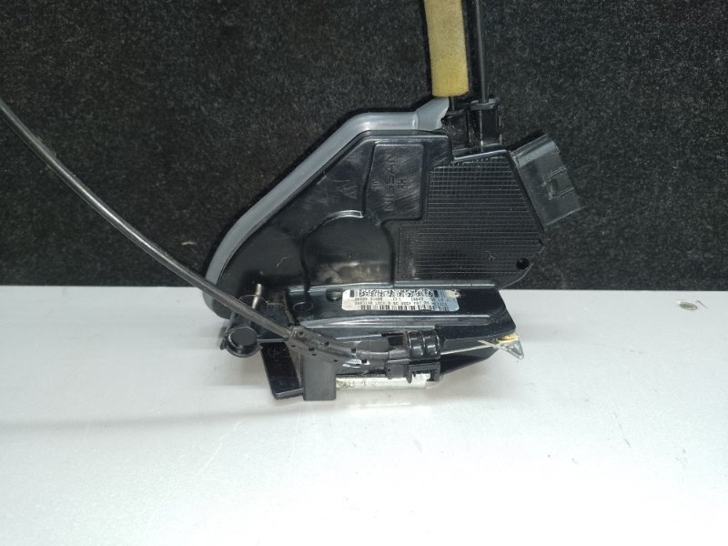 Замок двери передний правый QX60/JX35 12-20 2019 3.5 VQ35DD Замок двери передний правый QX60/JX35 12-20 2019 3.5 VQ35DD