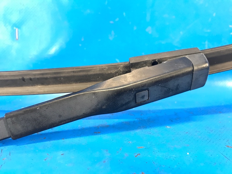 Поводок стеклоочистителя передний левый AUDI A3 (8V) 12–17 CNTC 2.0