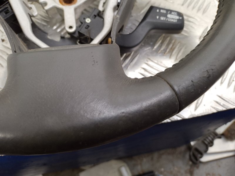 Руль TRIBECA B10 07-13 2010 Внедорожник 3.6