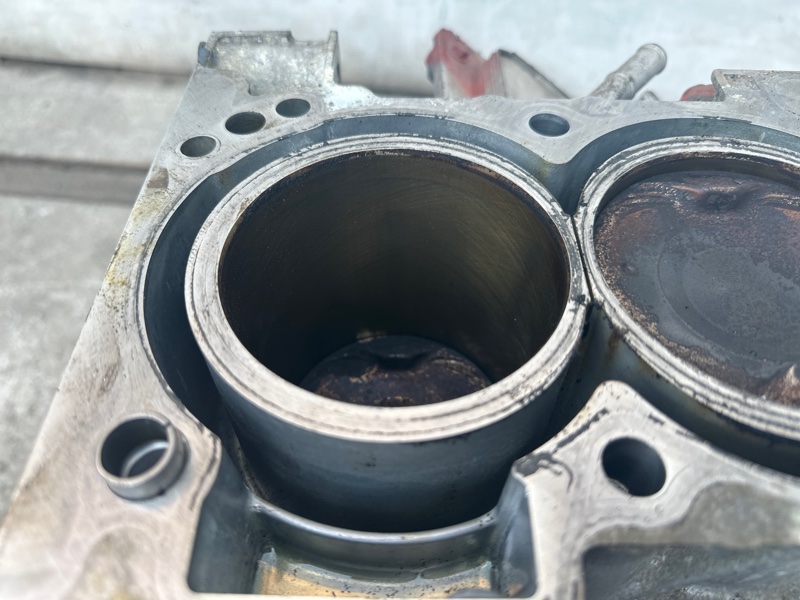 Блок двигателя X-TRAIL T31 07-14 2.5 Блок двигателя X-TRAIL T31 07-14 2.5