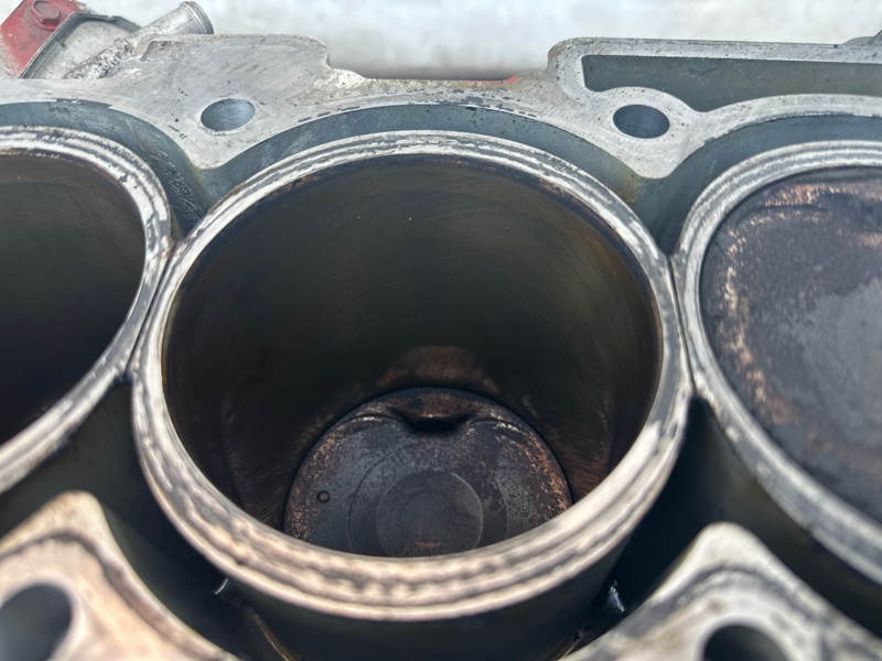 Блок двигателя X-TRAIL T31 07-14 2.5 Блок двигателя X-TRAIL T31 07-14 2.5