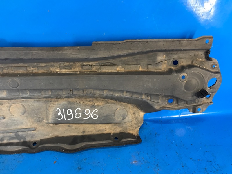 Поддон механизма дворников TOYOTA PRIUS 16- 1.8 2ZRFXE