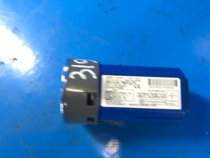 Кнопка старт-стоп TOYOTA PRIUS 16- 1.8 2ZRFXE