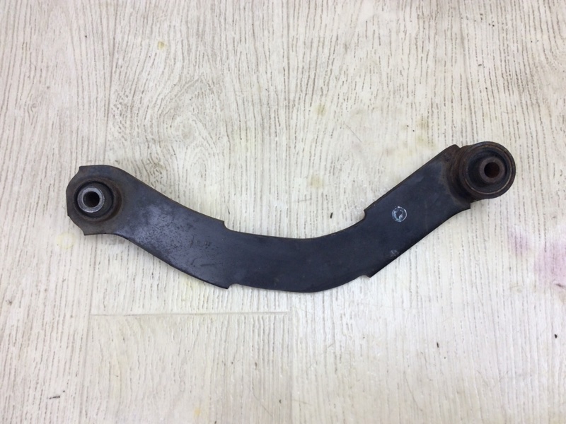 Рычаг задней подвески поперечный верхний OUTLANDER 03-07